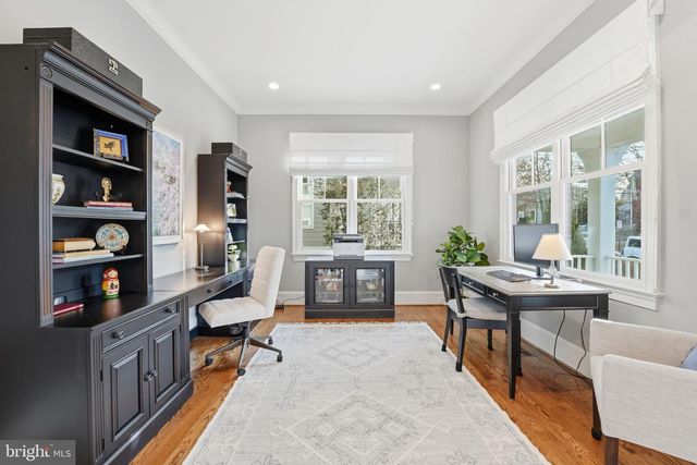 1723 N BARTON ST, Arlington, VA 22201