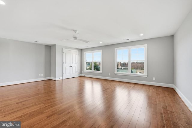 1723 N BARTON ST, Arlington, VA 22201