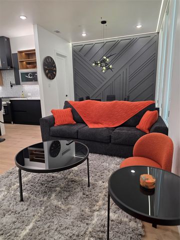 3523 Miles Street 104, Dallas, TX 75209