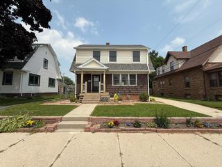 1914 Cooper AVENUE, Sheboygan, WI 53083