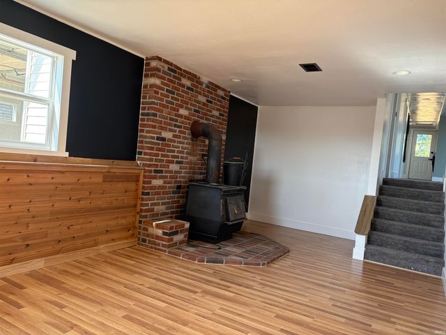12869 N 200 W Road, Milford, IN 46542