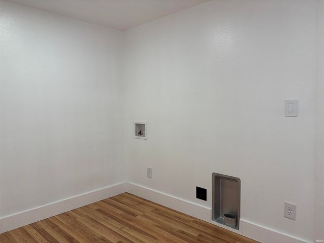 12869 N 200 W Road, Milford, IN 46542