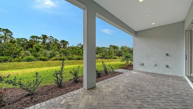 10050 CRYSTAL ISLES CIRCLE, Sarasota, FL 34241