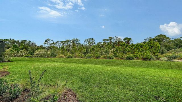 10050 CRYSTAL ISLES CIRCLE, Sarasota, FL 34241