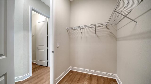 10050 CRYSTAL ISLES CIRCLE, Sarasota, FL 34241