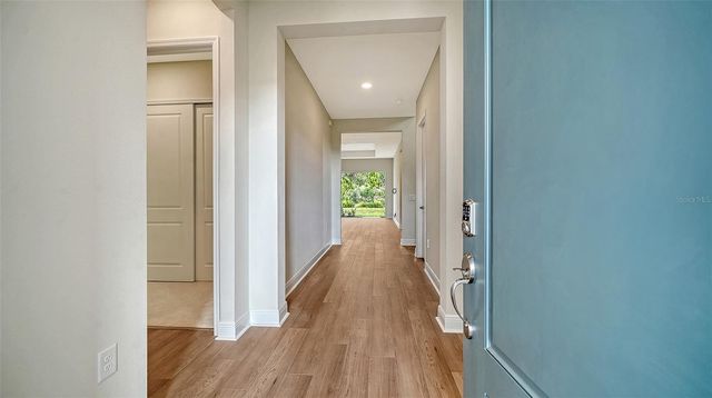 10050 CRYSTAL ISLES CIRCLE, Sarasota, FL 34241