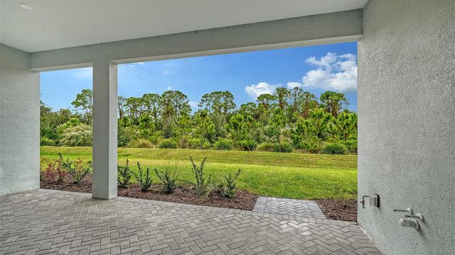 10050 CRYSTAL ISLES CIRCLE, Sarasota, FL 34241