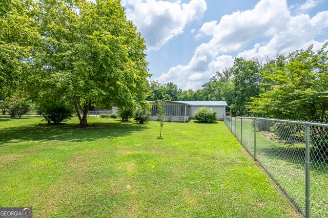 1054 Booze Mountain Road SE, Lindale, GA 30147