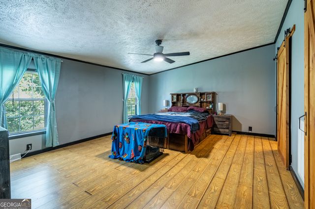 1054 Booze Mountain Road SE, Lindale, GA 30147