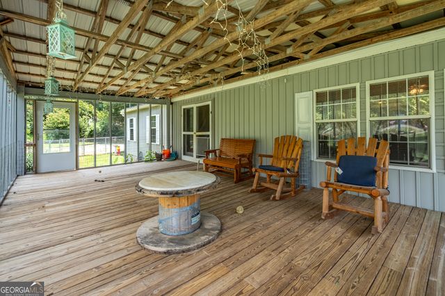 1054 Booze Mountain Road SE, Lindale, GA 30147