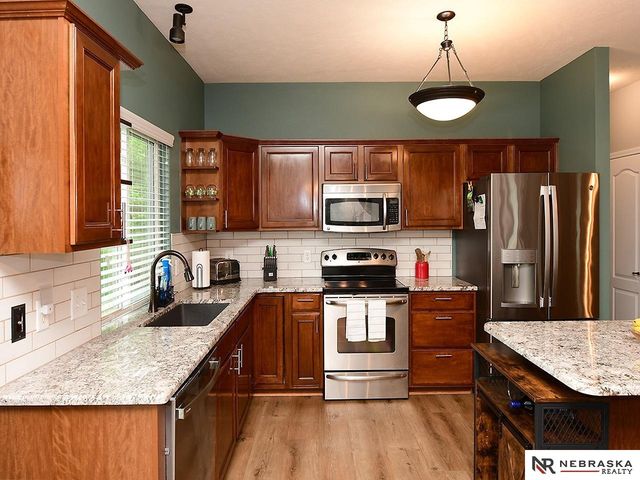 10405 S 26th Street, Bellevue, NE 68123