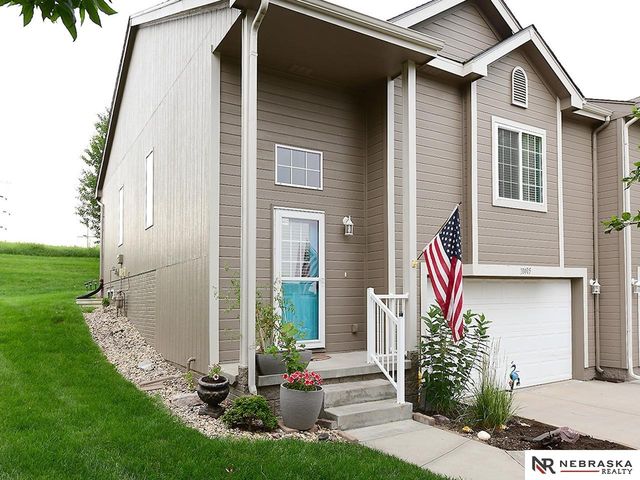 10405 S 26th Street, Bellevue, NE 68123