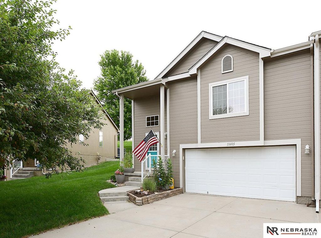 10405 S 26th Street, Bellevue, NE 68123