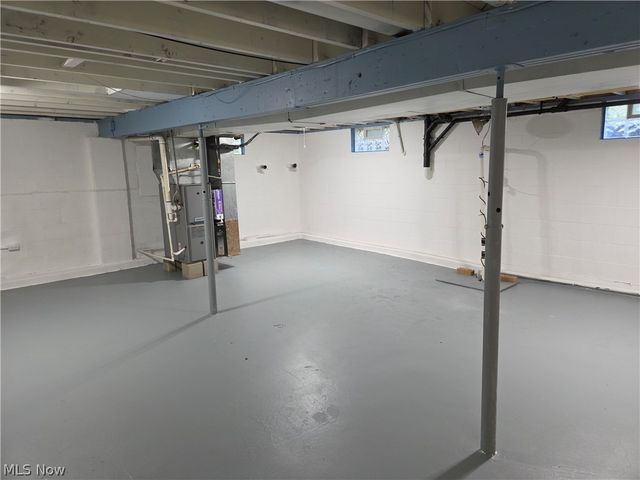 10024 Cummins Lane, Deerfield, OH 44411