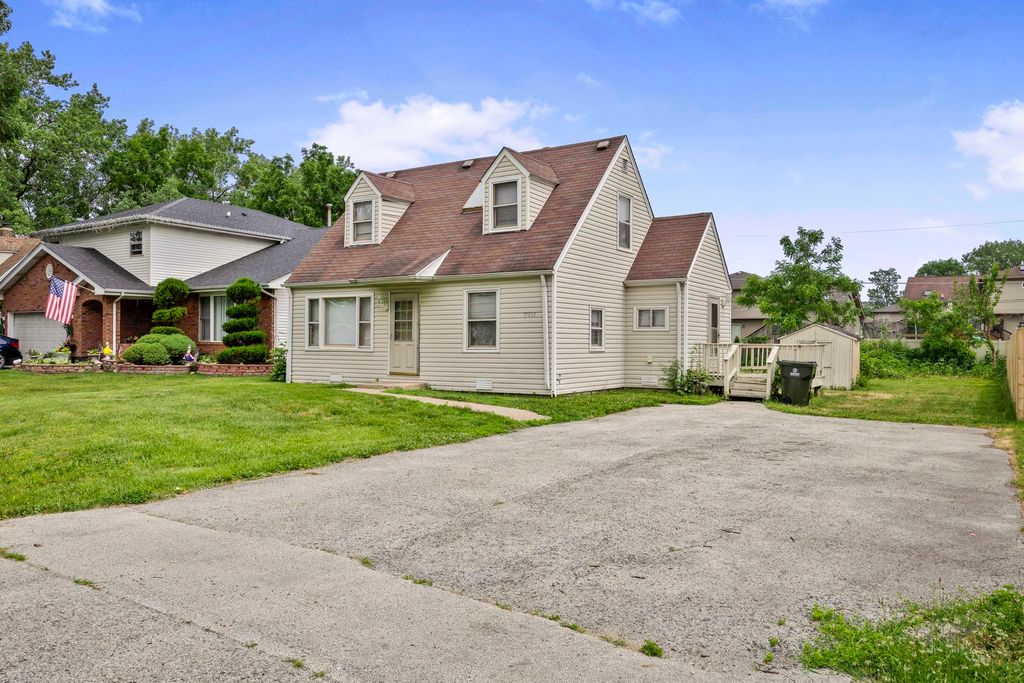 15613 S Homan Avenue, Markham, IL 60428