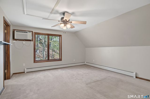 15 Hilldale Drive, Southbury, CT 06488