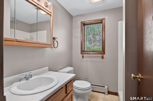 15 Hilldale Drive, Southbury, CT 06488