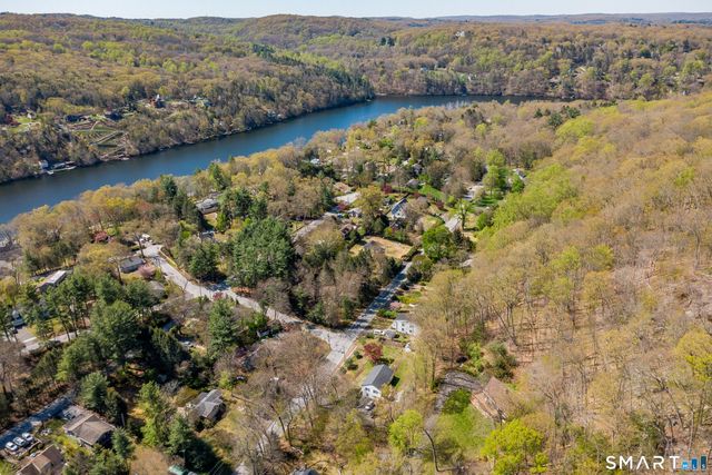 15 Hilldale Drive, Southbury, CT 06488