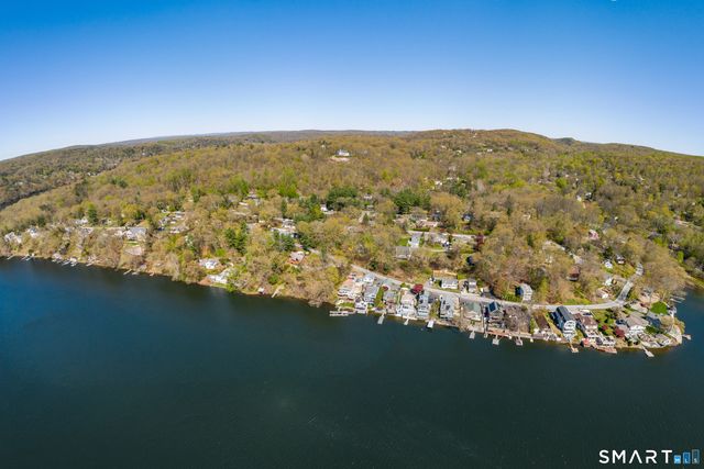 15 Hilldale Drive, Southbury, CT 06488