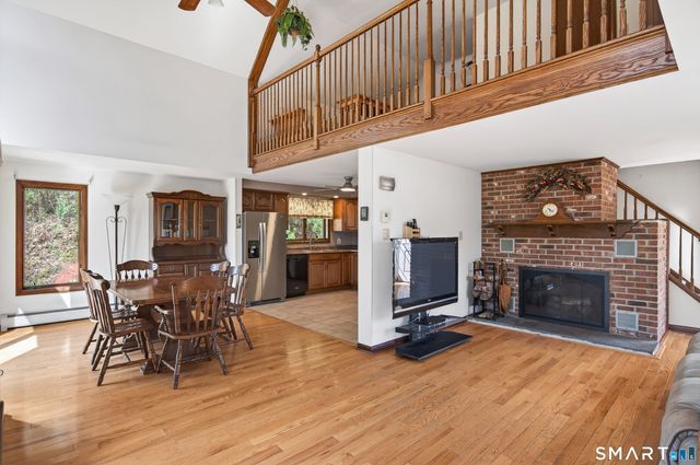 15 Hilldale Drive, Southbury, CT 06488