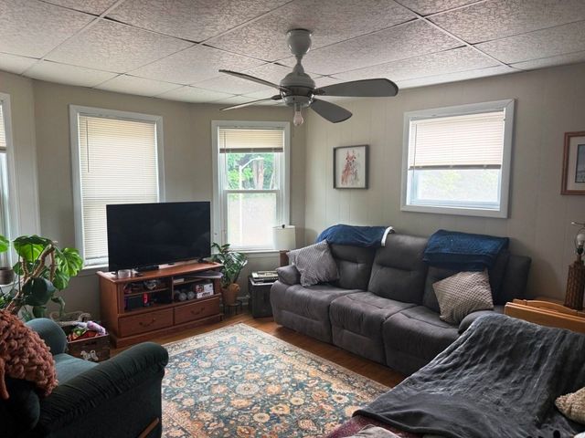 264 Belmont St 2, Worcester, MA 01604