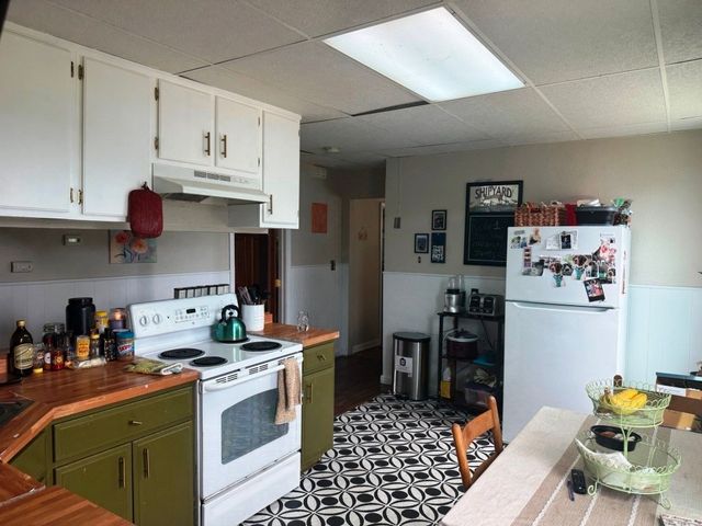 264 Belmont St 2, Worcester, MA 01604