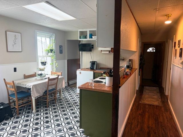 264 Belmont St 2, Worcester, MA 01604