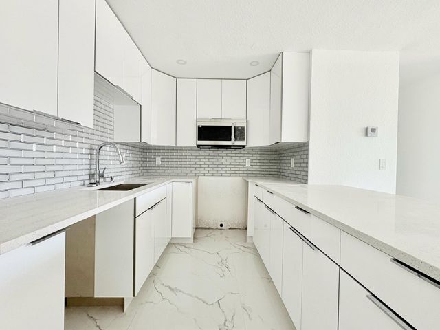 6507 Alexander Road, West Palm Beach, FL 33413