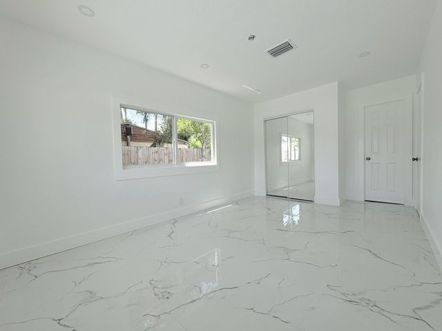 6507 Alexander Road, West Palm Beach, FL 33413