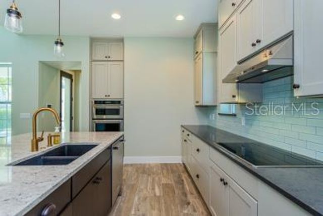 8276 MODIANO STREET, Orlando, FL 32827