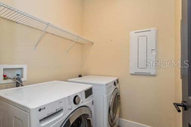 8276 MODIANO STREET, Orlando, FL 32827