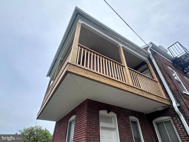 146 S DUKE ST., York, PA 17401