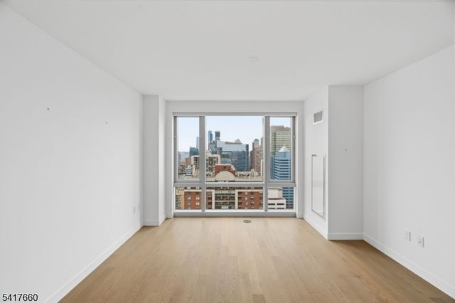 75 Park Ln 3305, Jersey City, NJ 07310