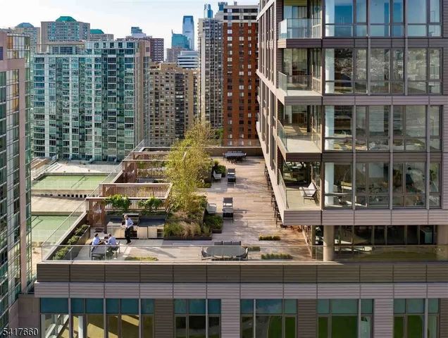 75 Park Ln 3305, Jersey City, NJ 07310