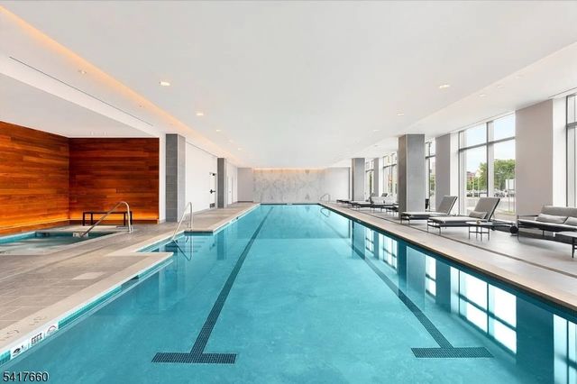 75 Park Ln 3305, Jersey City, NJ 07310