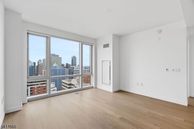 75 Park Ln 3305, Jersey City, NJ 07310