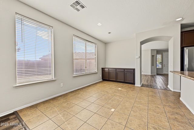 10201 W FLORENCE Avenue, Tolleson, AZ 85353