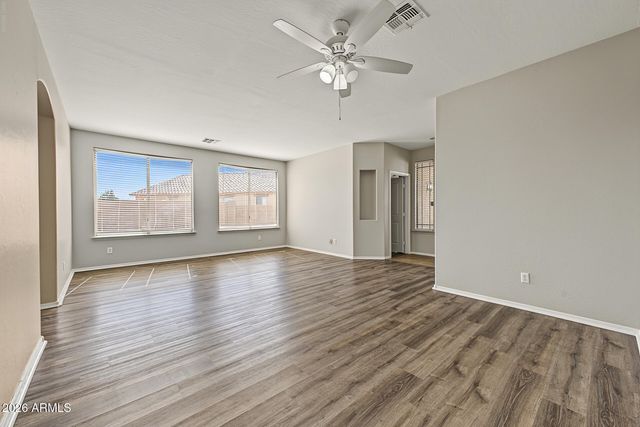 10201 W FLORENCE Avenue, Tolleson, AZ 85353