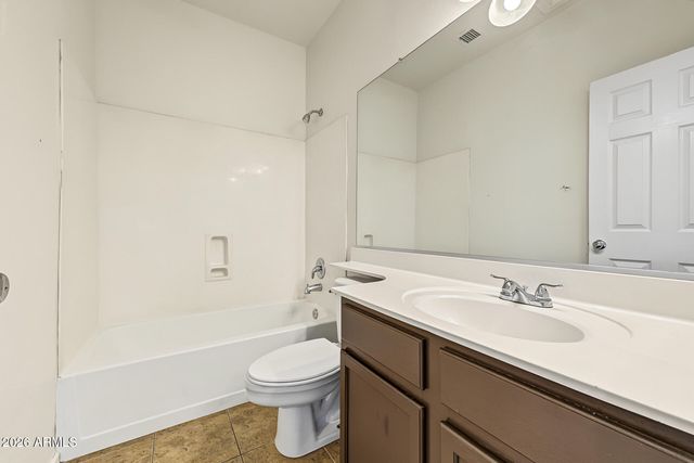10201 W FLORENCE Avenue, Tolleson, AZ 85353