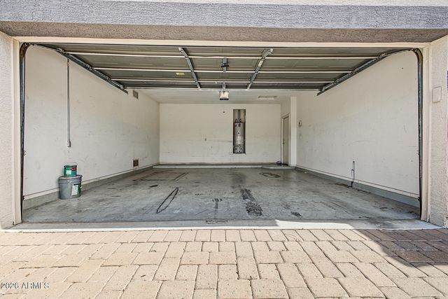 10201 W FLORENCE Avenue, Tolleson, AZ 85353