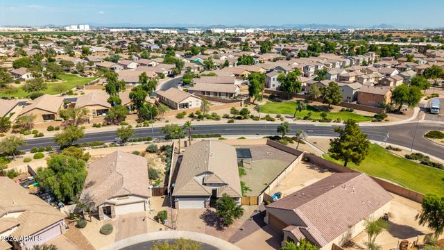 10201 W FLORENCE Avenue, Tolleson, AZ 85353