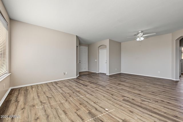 10201 W FLORENCE Avenue, Tolleson, AZ 85353
