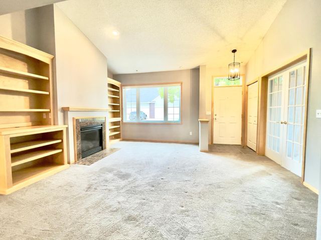 12022 Vermillion Street NE B, Blaine, MN 55449