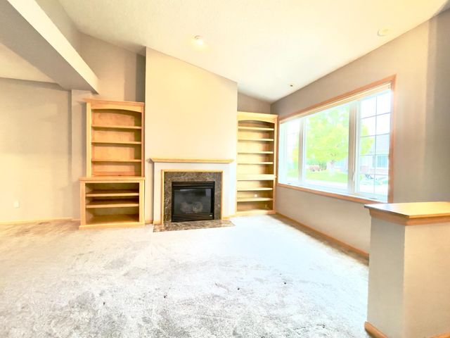 12022 Vermillion Street NE B, Blaine, MN 55449