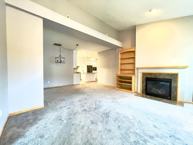 12022 Vermillion Street NE B, Blaine, MN 55449