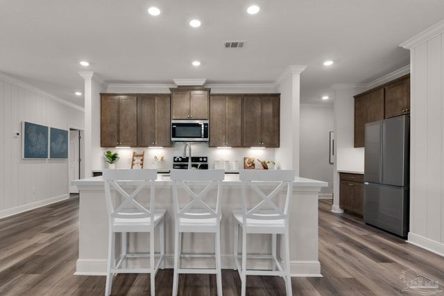 7604 Piper Cir, Milton, FL 32583