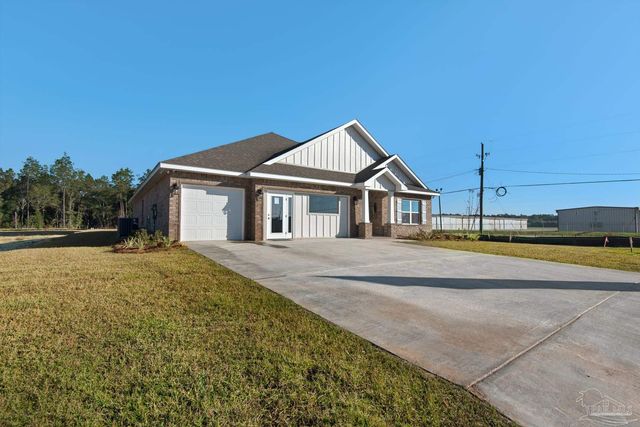 7604 Piper Cir, Milton, FL 32583