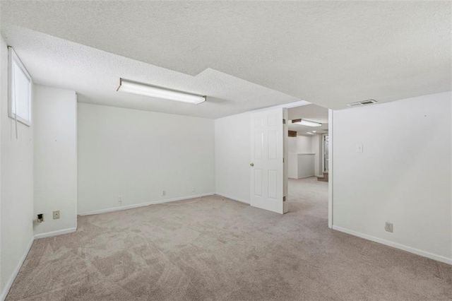 105 SE Colony Drive, Lee's Summit, MO 64063