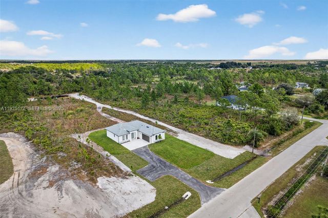 4245 60th AVE NE, Naples, FL 34120