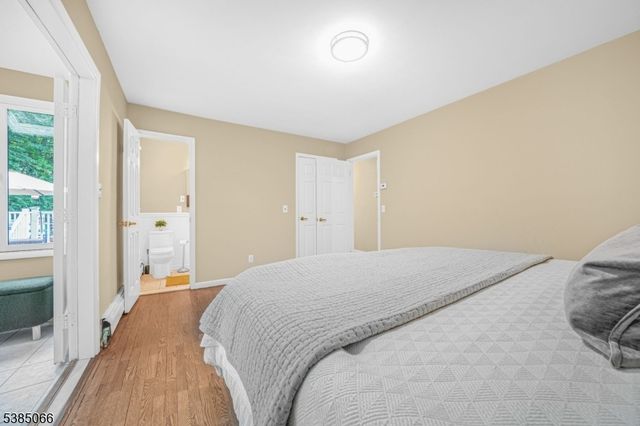 18 Juniper Ter, Ringwood Boro, NJ 07456